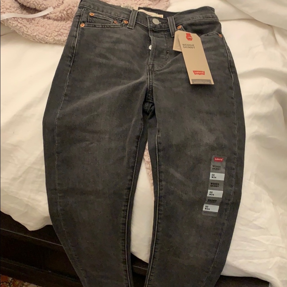 NWT Levi’s High Waisted Wedgie Skinny Size 24